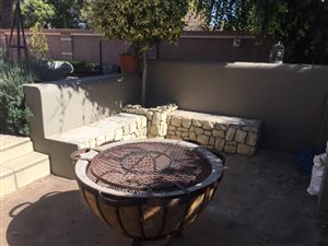 4 Bedroom Property for Sale in Wilkoppies North West